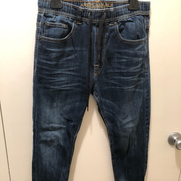 american eagle jogger jeans